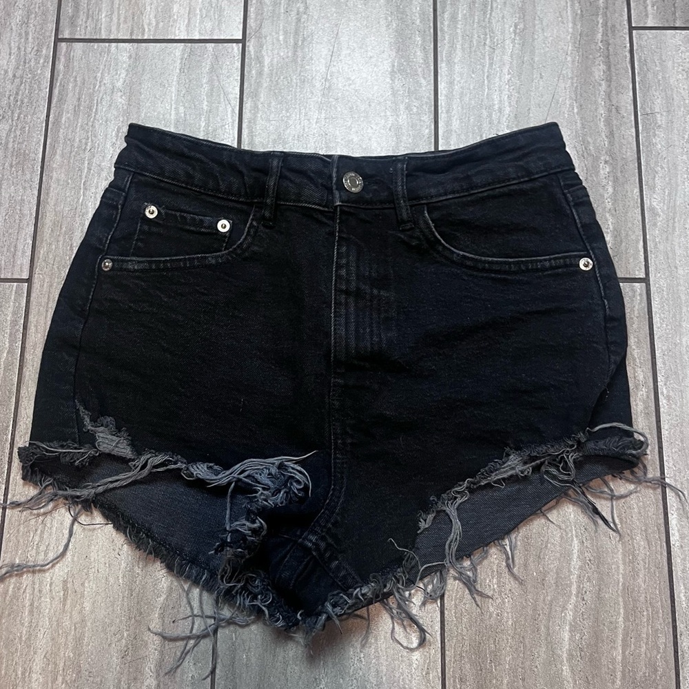 Zara Womens Black Raw Hem High Waisted Shorts Size 4